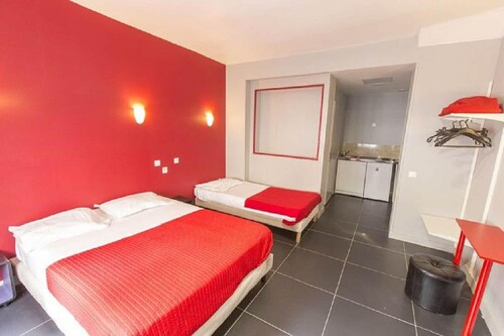 Hipotel Paris Montmartre Gare Du Nord מראה חיצוני תמונה
