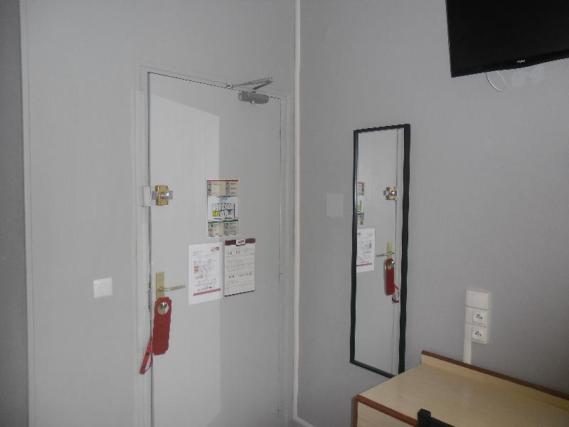 Hipotel Paris Montmartre Gare Du Nord מראה חיצוני תמונה