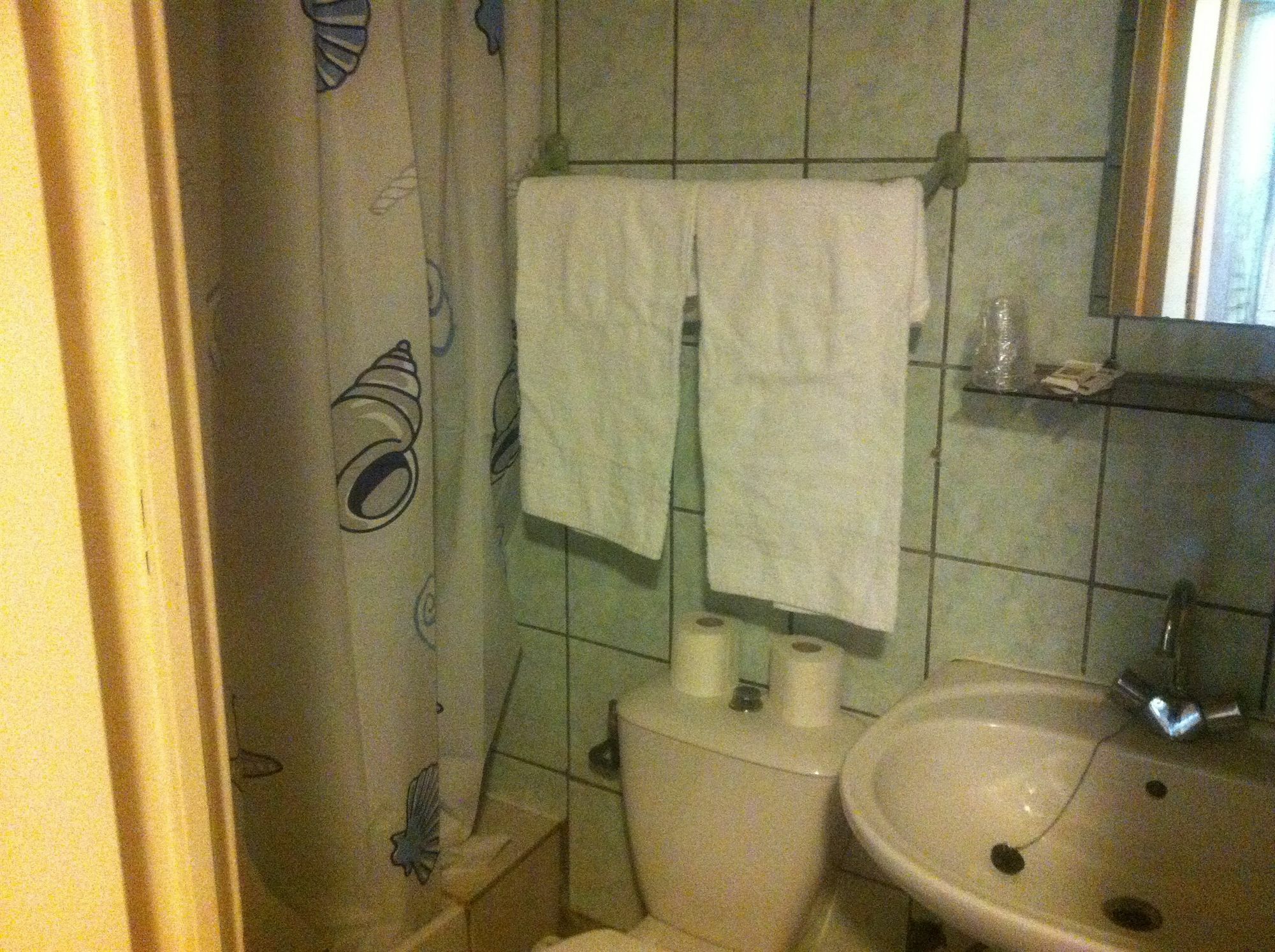 Hipotel Paris Montmartre Gare Du Nord מראה חיצוני תמונה